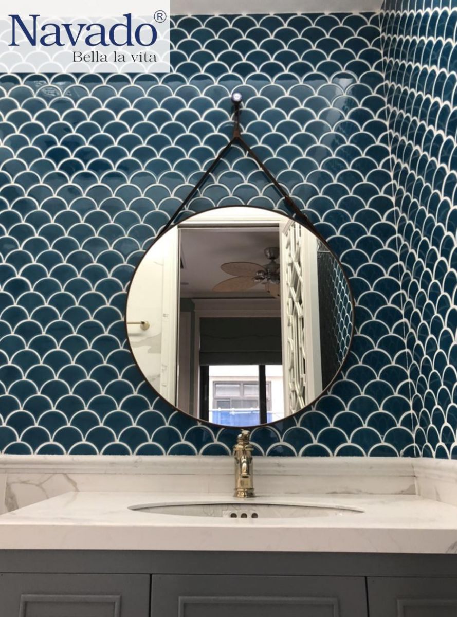 Gương phòng tắm dây da đen 60cm